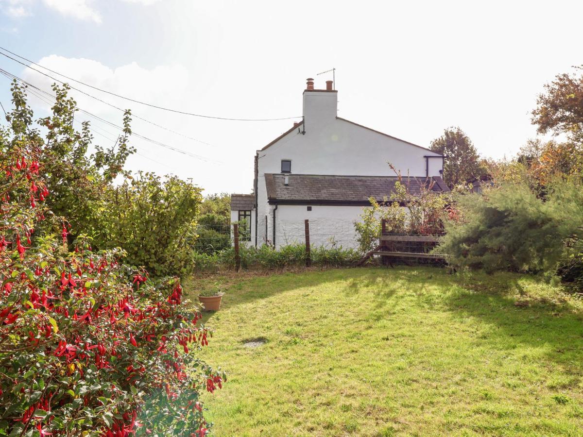 3 Penllan Cottages Holywell  Exterior photo